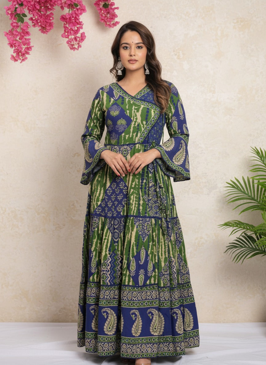 Neel Vanaara Heritage Suit Set